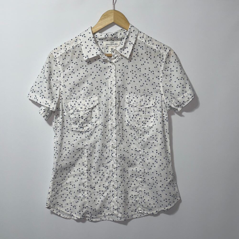 L.O.G.G white and blue butterfly print button down shirt size 12